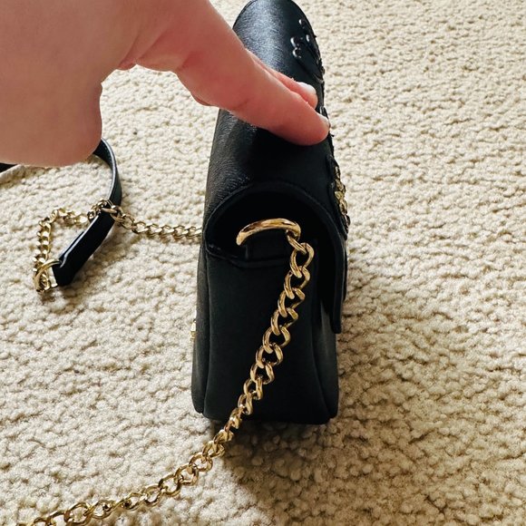 Limited Edition Y2K Juicy Couture Black Leather Hearts Gold Chain Crossbody Bag - Picture 13 of 16